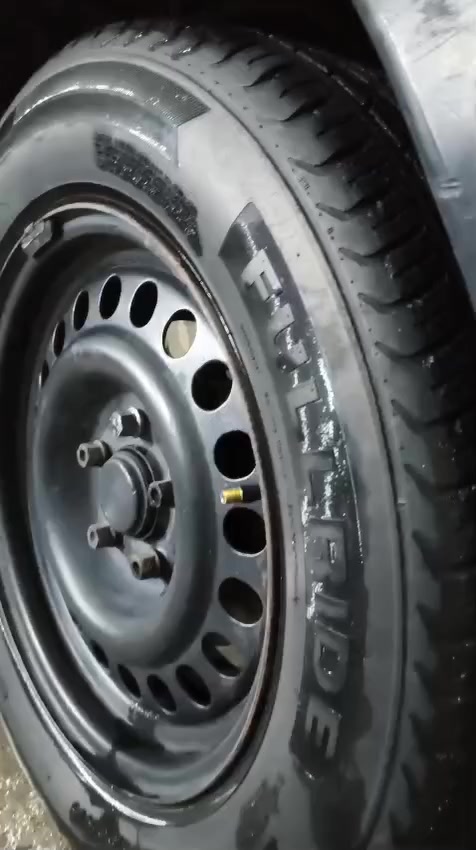 اوبل اوميكا موديل 89 سياره جاهزه كلشي بيها جديد مكينه وكير كفاله سعرها 13ورقه مكانها ناصريه
رقمي ***********
