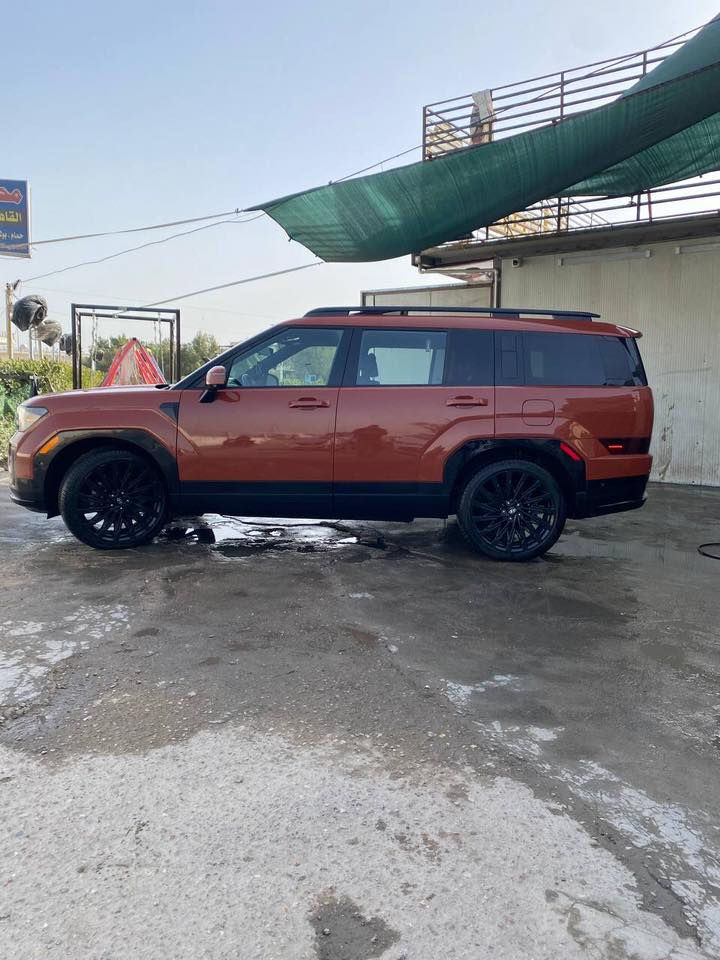 السلام عليكم :
هونداي سنتافيا 2024 ( CALLIGRAPHY ) فول VIP اعلى مواصفات - لون مشمشي مميز 
- 7 راكب - ماشية 10 الف 
الحادث : جاملغ جهة اليسار وصندوك - بدون ايرباك 
( للبيع فقط بدون مراوس )

المواصفات : 
1 - بانزين محرك 2500 cc - تيربو 
2 - بصمة تشغيل وابواب وصندوق
3 - بانوراما فتحتين
4 - شاشة كبيرة ديجيتال متصل 
5 -  5 كاميرات محيطية 360 درجة و حساسات و رادارات ومستشعرات ذكية وتحذير ذكي عند الاقتراب 
6 - تشغيل عن بعد + اوتوبارك -تقديم وترجيع بالريمونت 
7 - قيادة ذاتية وتحديد المسار وتوقف ذاتي 
8 - فول تحكم ستيرن 
9 - كشنات جلد كهرباء امامي وخلفي و تدفأة وتبريد وتحكم وخزن وضعيات الكراسي الامامية 
10 - فور ويل درايف 4 * 4
11- شفتات وتدفأة وتبريد بالاستيرن 
12 - لايت زنون امامي و لد خلفي 
13 - صندوق كهرباء ذكي يفتح عند الاقتراب 
14 - قطع تبريد امامي وسطي وخلفي ( تحكم منفصل ) 
15 - هند بريك بصمة و اشاير بالمري و سستم  سماعات ( BOSE ) - 
16 - ثلاث انظمة قيادة ( ايكو - سمارت - نورمال )  
17 - برادات خلفية  
18 - ويل كب رياضي قياس 20  
19 - منفذين شحن موبايل لاسلكي مداخل USP وبرادات خلفية و وانارة محيطية ومري جانبية شفط وترحيب عند الدخول وبردات خلفية اصلية — وبعد مواصفات اكثر   …

- مكان السيارة : بغداد - حي القاهرة 
- للاستفسار والتواصل وطلب السعر  : *********** 
- غير متواجد على الفيس &
