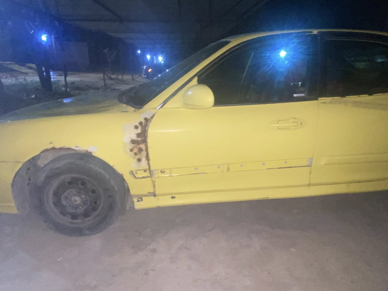 سلام عليكم 
سياره سوناته وفود 
محور سوناته قديم 1800 كير عادي 
سنويه صاقطه 
رقم بغداد 
ب30 وبيها مجال بسيط


**إذا كنت صاحب هذا الإعلان وتريد حذفه لأي سبب، رجاءا أرسل رسالة إلى الدعم الفني**