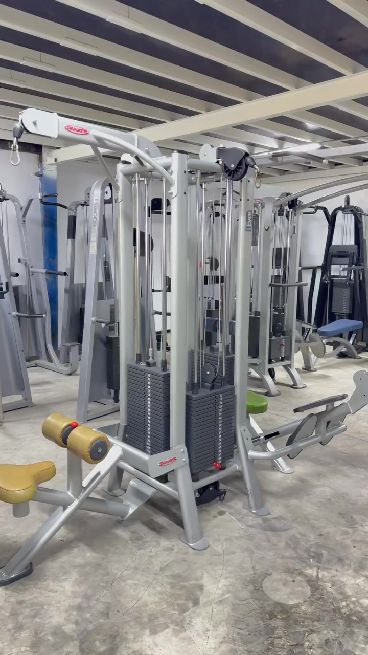 يتوفر جنكل رباعي من شركة #Panatta الايطالي  فول نضافة
للاستفسار الرجاء مراسلة الصفحة او واتساب
***********
العنوان / كلار - سليمانيه
