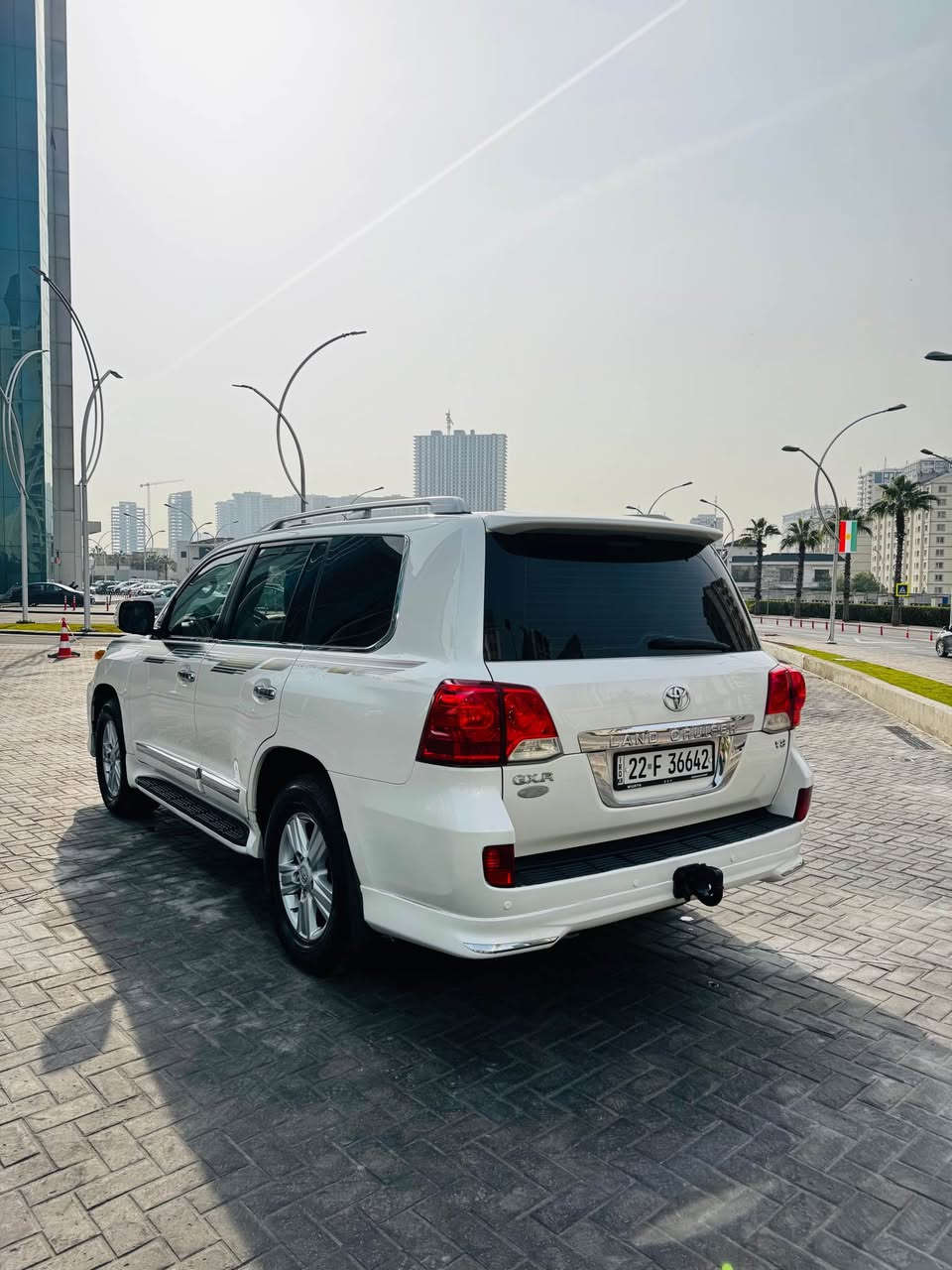 تويوتا لاندكروزر ٢٠١٣ GX.R V8 
بريم  
كوردي عرةبي 
زور جوان و خاوينة يةك دينار مةسروفي نية 
سةيارةكة بي سبوخة  يةك شويني بجوكي PDR هةية 
گير و مةكينة و هةموو شتي بةشةرتة نةكرايتةوة 
 بي حةيبة تةحويل و غرامة بةشةرتة 
 شوين هةولير 
 كورك واتسئاب Ⓜ️0750 369 9092
سعر ٣٦٠$   كةميك مةجال

 
2013 GX.R
‎السياره كلش جديده وكلش حلوه احله من الصور والسياره بدون مصرف وكلشي جاهز   
سيارة مابيها سبغ ابد فقد واحد مكان بيها pdr بدون دواخل 
‎كير ومحرك بشرط والمحرك ممفتوح بشرط 
‎فول مواصفات 
‎سلايت وثلاجه وبصمه وتبريد مركزي ومعروفه كشن كهربايي شغال حساسات دحامية فول فول  مواصفاتهة 

‎ملاحظه /  فقط بيع  
‎ورجاءً اذا مو مشتري لا تتصل وتعبني 
‎السعر / 360$ 
‎مكان السياره اربيل 
M/ 0750 369 9092 كورك واتسئاب أربيل, العراق
