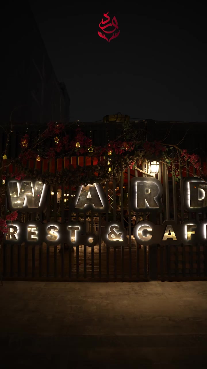 أجواء العيد ويه ورد غير 🌸
من مادر مطعم ورد عيد فطر سعيد، مليان لمة حلوة وضحكات من القلب 🤍
كل عام وانتم بخير ✨

اليرموك - 4 شوارع
للحجز او الاستفسار تواصل معنا :
***********
***********
