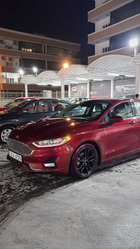 فورد فيوجن موديل ٢٠١٩ وارد امريكي  محرك ١٥٠٠ تيربو ، عليها صيانه ادامه...