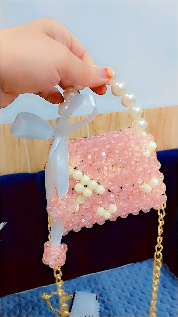 من كولشن العيد 😍
نفذت حسب الطلب يوجد توصيل لجميع محافظات العراق وداخل هيت


**إذا كنت صاحب هذا الإعلان وتريد حذفه لأي سبب، رجاءا أرسل رسالة إلى الدعم الفني**