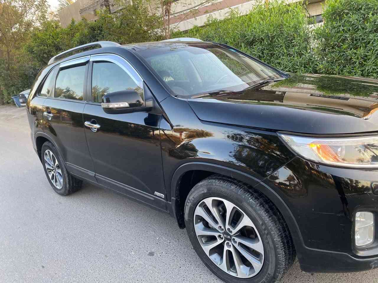 سورنتو فول مواصفات ٦ اسلندر فور ويل بنرامه ٧ راكب كشنات جلد وكهرباء سياره خليجيه ماشيه ٩٠ مكفوله من ظربه وصبغ سعر ١٦٨ ورقه وبيبهه مجال قليل  موديل ٢٠١٤. 
***********
