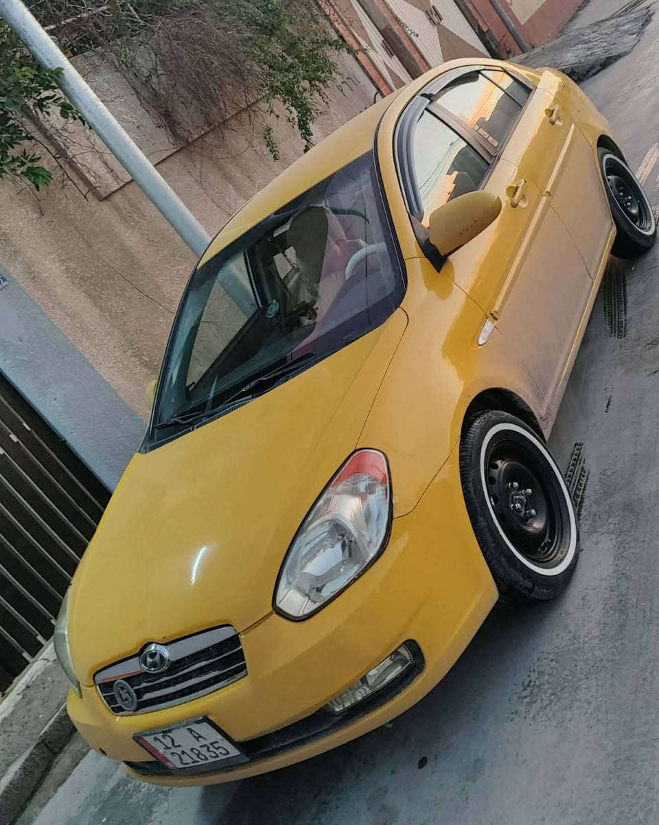 اكسنت 2009
رقم نينوى دولي بسمي هزة جديدة 
محرك 16 مال كصة كير عادي 
مصفرة من كلشي 
ضرر جاملغ امامي وبوند بيها داخل تجي وتشوفو صبغ جديد تايرات جدد طخم جديد تبريد شغال سياره جاهزة هزة جديد صارلها شهرين  عنوان يارمجة الشرقيه الثانية 
السعر 90 وبيها مجال 
‏‪***********‬‏
