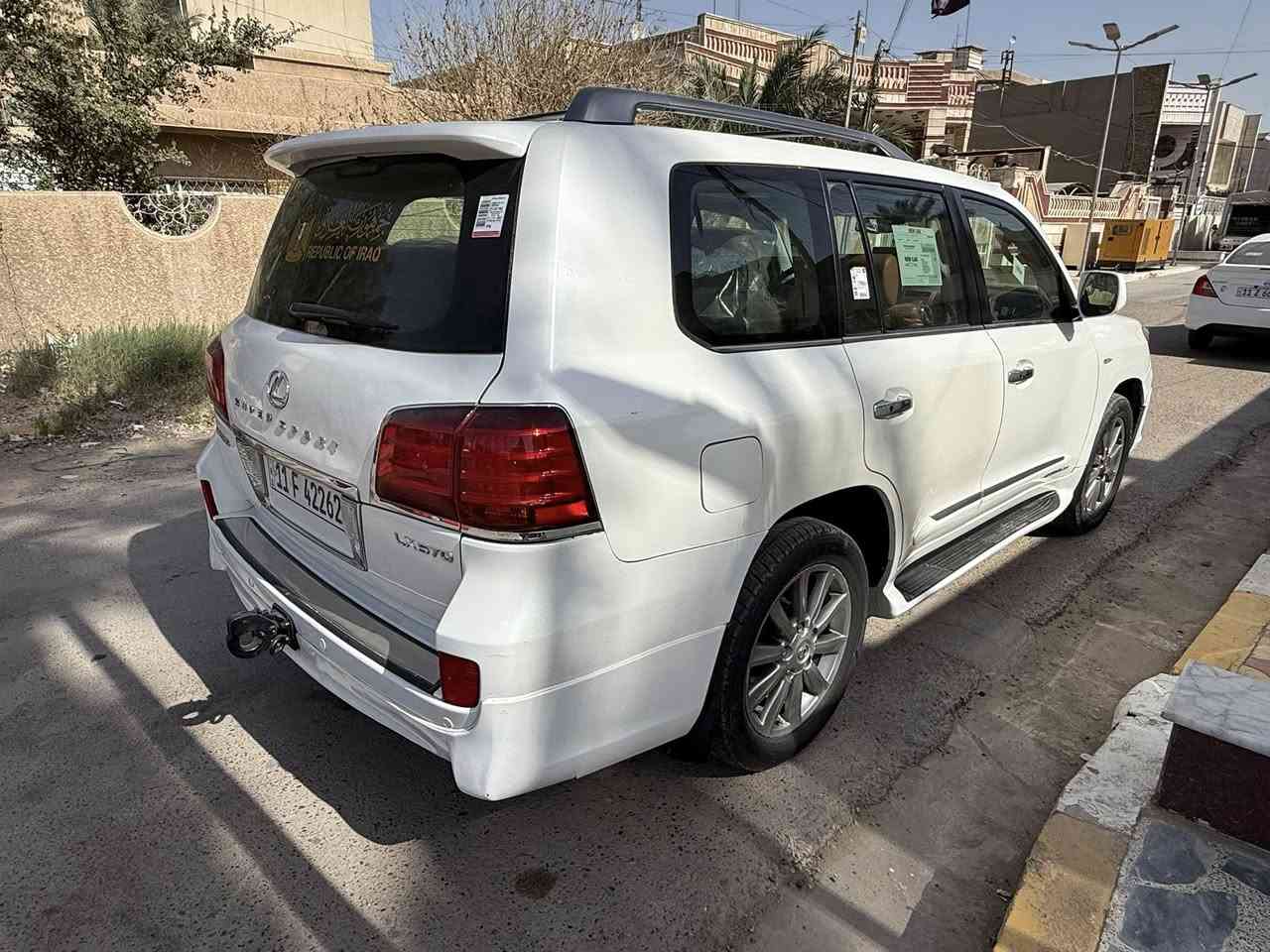 السلام عليكم لكزز موديل 2011 بريم معروضه 298 وبيه مجال رقم بغداد باسمي تحويل مباشر مكينه 8 سلندر 5700 تبريد ثلج صدر امامي خلفي جديد تخم تاير جديد سياره جاهزه كل نقص مابيه مواصفات سياره سلايت روف بصمة تشغيل 5 بصمات جكات تصعد وتنزل صندوك كهرباء كشنات جلد + كراسي كهرباء ستيرن كهرباء وبعد بيه هواي مواصفات سياره بيه صبغ جاملغ خلفي + باب بدون دواخل مكان سياره بغداد الاستفسار *********** خاص مغلق 🔏
