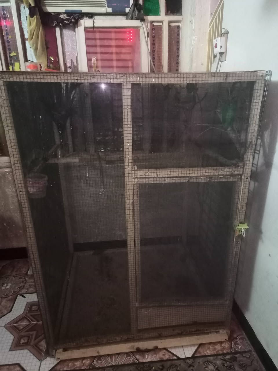 السلام عليكم
قفص للتكاثر  للبيع
تفاصيل
طول 150
الواجهيه 109
نزال 103
نضام جرار للتنضيف
سعر 50 بي مجال 
عنوان/حسينيه مال راشديه 
***********
