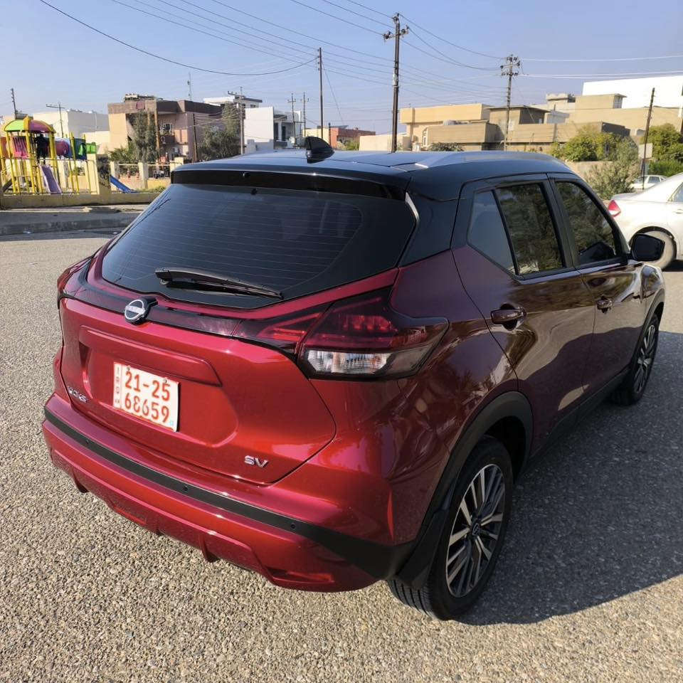 *تحية طيبة لجميع المتابعين *
للبيع نيسان كيكس. 
موديل 2024. 
مواصفات SV
السيارة ماشية  الف فقط يعني زيرو👌
رقم الشاصي 3N1CP5CV8RL560879
محرك 1600 اربعة سلندر. 
اللون ماروني وسقف اسود ابلادي. 

المواصفات SV
دخول ذكي. 
بصمة تشغيل وتشغيل عن بعد. 
رادار امامي و رادارات جوانب. 
حساسات خلفية وتوقف ذاتي. 
كاميرا خلفية وتحديد مسار. 
فول تحكم استيرن. 
نقطة عمياء. 
هاند بريك بصمة. 
ومواصفات اخرى كثيرة. 

الضرر. 
كير مفتوح. 

السيارة بدون صبغ* كل قطع السيارة ابلادي وايضا ً لايتات السيارة ابلادي. صور الحادث وتقرير السونار مرفقة في الاعلان. 

السيارة كاتي تترقم شمال العراق
أربيل * سليمانية *دهوك. 

مكان السيارة في محافظة كركوك 
للاستفسار اكثر عن السيارة يرجى على الرقم ***********
