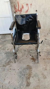 عربانة ١٥ • بلازمة ١٠ • قفل