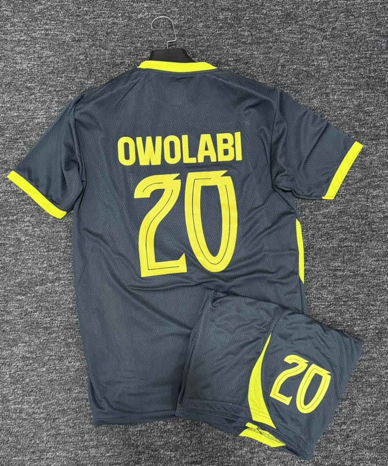 للحجز واتساب ***********
