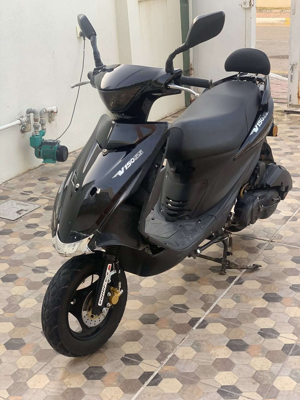 سلام عليكم دراجه هادرس رص مكينه 150موديل 22موطور نضيف بي بس هاذه كسر بل بجم مكمرك وراقه كامله بس سجل رقم مكانه رمادي سعر 500وبي مجال (***********)…
