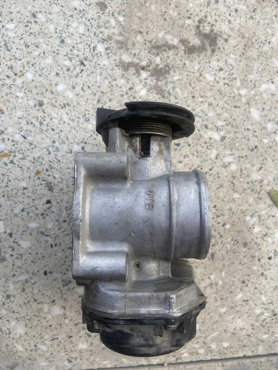 جويتر كهربائي دايو نوبرا  موديل 2000  تفصيخ اصلي ضمان  الفحص والتشغيل بسعر مناسب جداً 

العنوان : النجف 
الاتصال ***********
