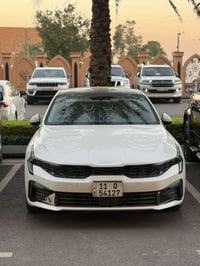 k5 موديل 2024  فول مواصفات مال دولية  ماشية 17,000 مكفولة من الصبغ وال...