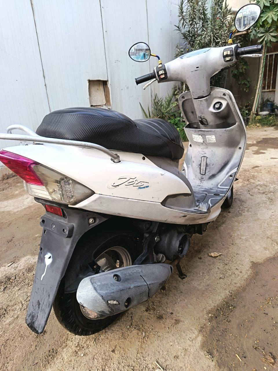 السلام عليكم دراجه ماكس منغولي حاويه حاويه دراجه صارلهه ثلث ايام طالعه من وكيل ختم واحد مكفوله من كلشي ونضافه شوفت عينك متواجد واتساب فقط (الرقم)(***********)
