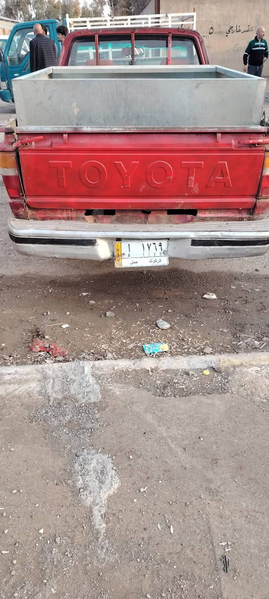 السلام عليكم ورحمة الله وبركاته
سياره بيكم ٨٥ سيارة  خير من الله
شرط التحويل كود بنزين مشروع وطني كير محرك اكسل شرط السعر ٣٠بيهه مجال حك الجيه مكلف بل نشر رقم صاحبهه***********
