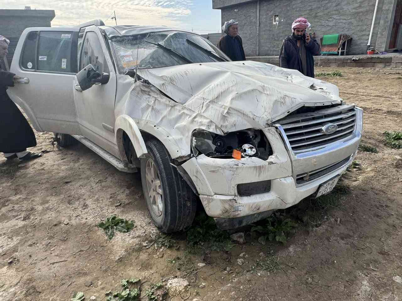 اكسبلور ٢٠٠٨
رقم اربيل جديد 

خليجي وكاله نيفا فول مواصفات 

مكلوبه ابيع ع حادثهة 

***********
