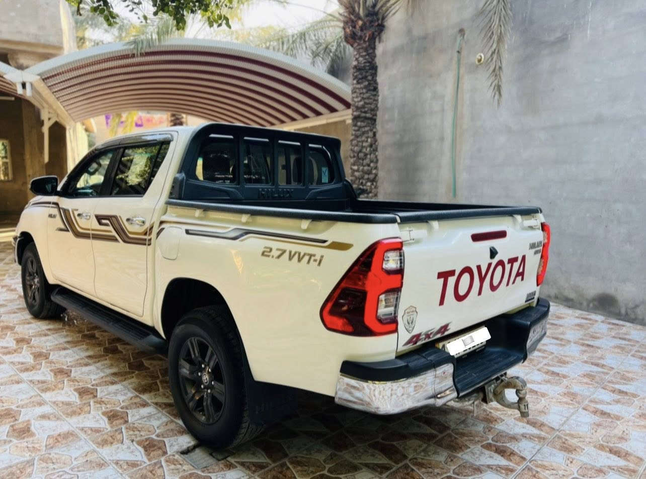 سلام عليكم
هايلكس موديل 2021ساز رقم بغداد مميز بسمي الجديد تحويل مباشر 
مواصفات 
بصمه 
بصمت ابواب
فور ويل 
داخل صاج 
يدات نيكل 
اشاير بلمري 
مري كهرباء 
طفايه بلاديه 
كشنات تدفئه تبريد 
شاشه اماميه 
كامره خلفيه 
ماشيه 88
السياره جاهزه اي نقص مابيهه 
وباقي المواصفات المعروفه بساز 

ملاحظه //السياره مكفوله من الصبغ والتبديل كفاله 

السعر 307

رقم تلفون ***********

مكان سياره ديالى
