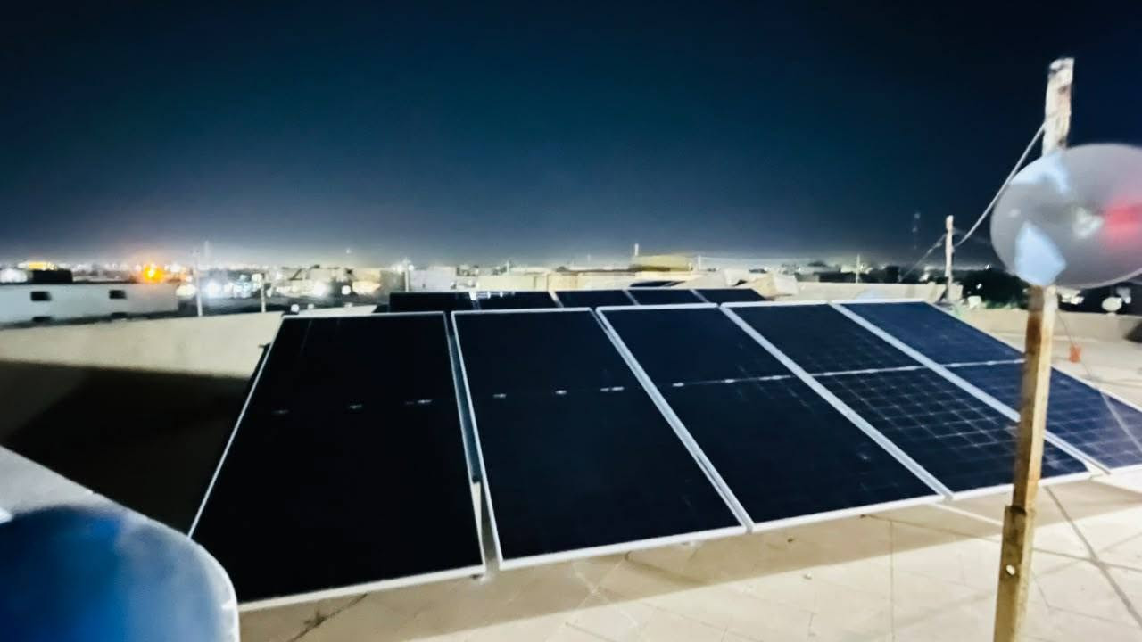 مكتب الأتروشي للطاقة الشمسية 
الحمدلله تم تنصيب منظومة طاقة شمسية 
في الشرقاط الحي العسكري 

 ⚡ 20أمبير نهاري
 ⚡ 17 أمبير ليلي

- الواح عدد 10 ايرا 610 واط
-  بطارية بقدرة 17.5 Kw من شركة فلستي 
-  انفيرتر  بقدرة 8 Kw من شركة فلستي

بأدارة: احمد خلف الجميلي 

للاستفسار الاتصال على الرقم : ***********
