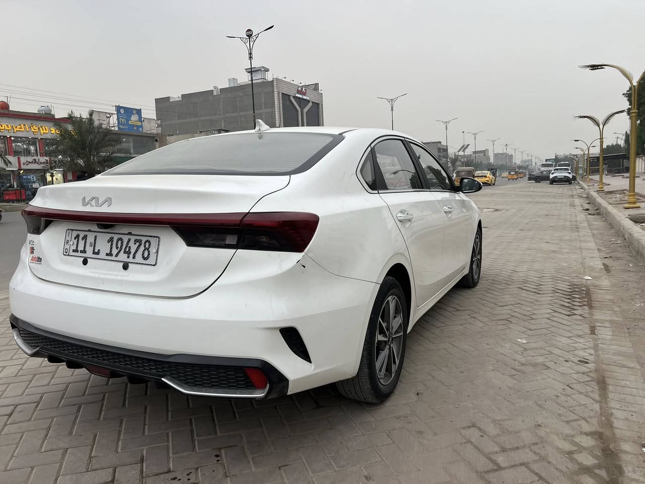 سلام عليكم 
K3
موديل 2023
مكفوله كفاله عامه بيهة ملاحظات بسيطه 
ماشيه 45 الف 
رقم بغداد ب اسمي 
تبريد قطعتين 
داخل جلد 
سياره شاد الهة مروحه اضافيه انسى الحماوه بلصيف 
 سعرهة 146 و بيهة مجال 
للاستفسار *********** واتساب او اتصال 
مكانهة بغداد. حي الامانه او شارع فلسطين
