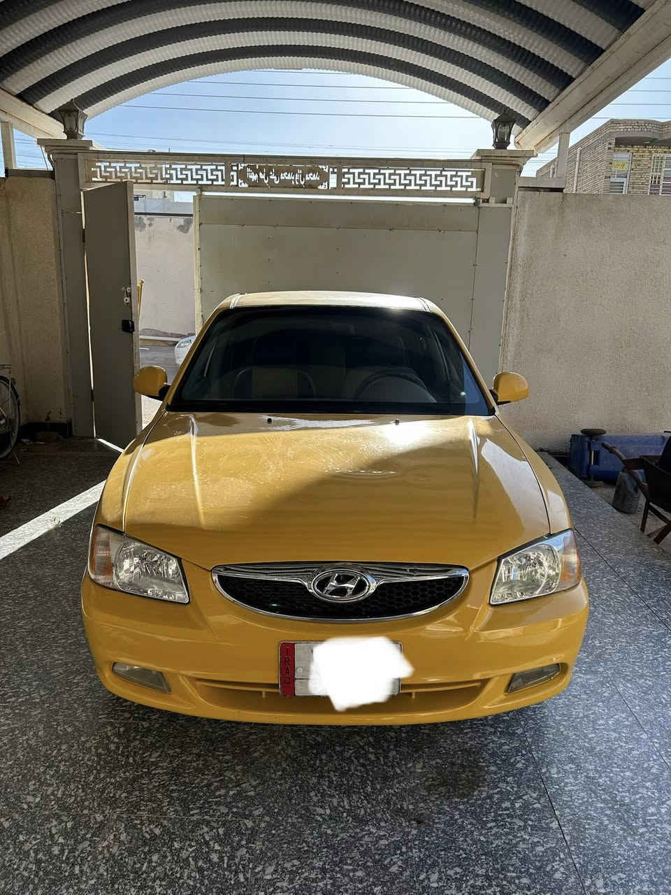 سلام عليكم مرخصة ابو الكروب سياره هونداي ڤيرنا  كير عادي موديل ٢٠١٤ تبريد شغال منضومة غاز سنويه ما منتهيه رقمها ميسان A أجره  سعر ٦٥وبيه مجال سياره نعمه وخير وبركة 
هاتف ***********

