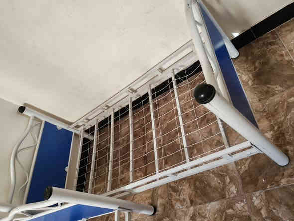 سرير أطفال جديد استخدام قليل 2 ب50 الف للبيع ولوكر ب50 الف مكاني حي الجهاد ***********
