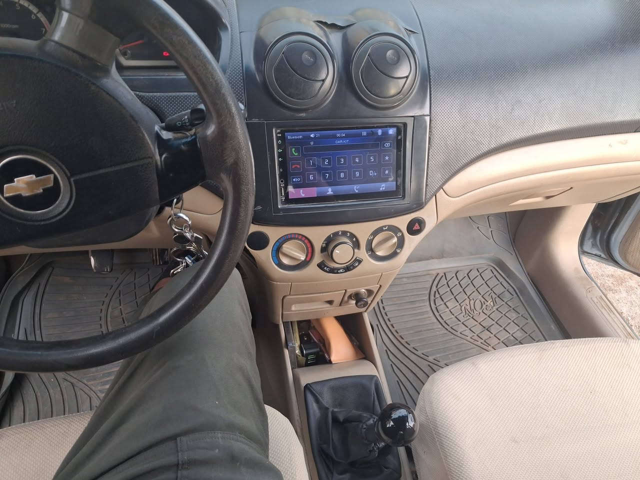 افيو موديل ١٣ خليجي بيه صبغ حزام اثر جراد سياره جاهزه من كلشي السعر ٥٠ بيه مجال قليل 
*********** سماوه
