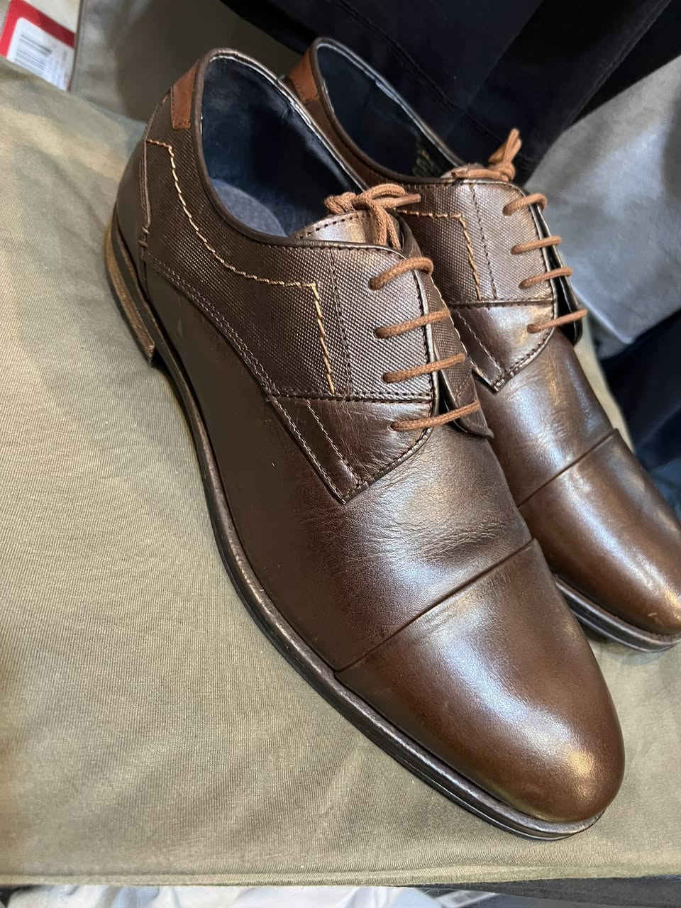 قيلس43
جديد
جلد طبيعي
السعر50
للحجز مراسله لطفاً


**إذا كنت صاحب هذا الإعلان وتريد حذفه لأي سبب، رجاءا أرسل رسالة إلى الدعم الفني**