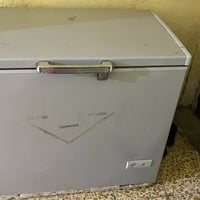 مجمده جديده استعمال 3 اشهر السعر 150 عنوان بغداد 07715251450