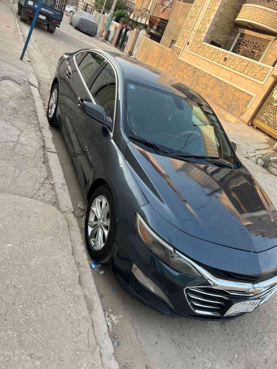 ماليبو 2019 LT  السعر خاص
مكينة 1500تيربو 
تبريد قطعتين 
كشنات كهربائية 
ماشية 155 الف 
بدون ايرباك 
بيها أربع قطع 
جاملغات الأمامية على خفيف ما واصلات لشاصي 
وتبديل قبق الصندوق 
والبنيد مصبوغ وبيها بارد بصفحة السايق مثل الي بالسونار 
وبيها شخوط على خفيف هنا بالداخل بالعراق وصور الحادث مرفوقه بالمنشور السعر خاص والاتصال على الرقم التالي واتساب *********** 
الشراي يتواصل رجاءً عنواني بغداد مدينة الصدر
