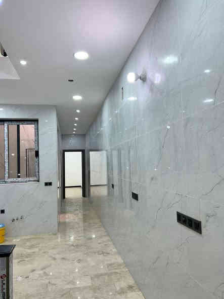 يعلن #مكتب_أكــــد_للعقار
دار 100 متر للبيع واجهة 4 عرض الشارع 20 م
يحتوي  على على 3 غرف نوم
خدمات عدد 2 مطبخ مناور عدد1
حي الجهاد ديوان المخابرات
للاستفسار *********** واتساب مراسلة او اتصال
