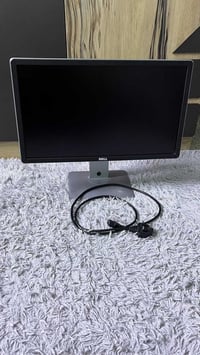 شاشة جديدة • للبيع