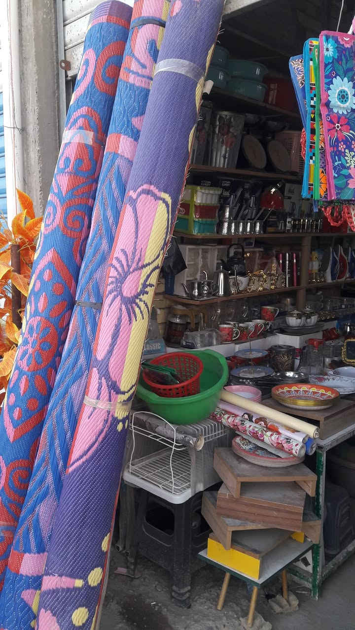 المحل 
معروض للبيع 
بسعر مناسب للاستفسار 
***********
