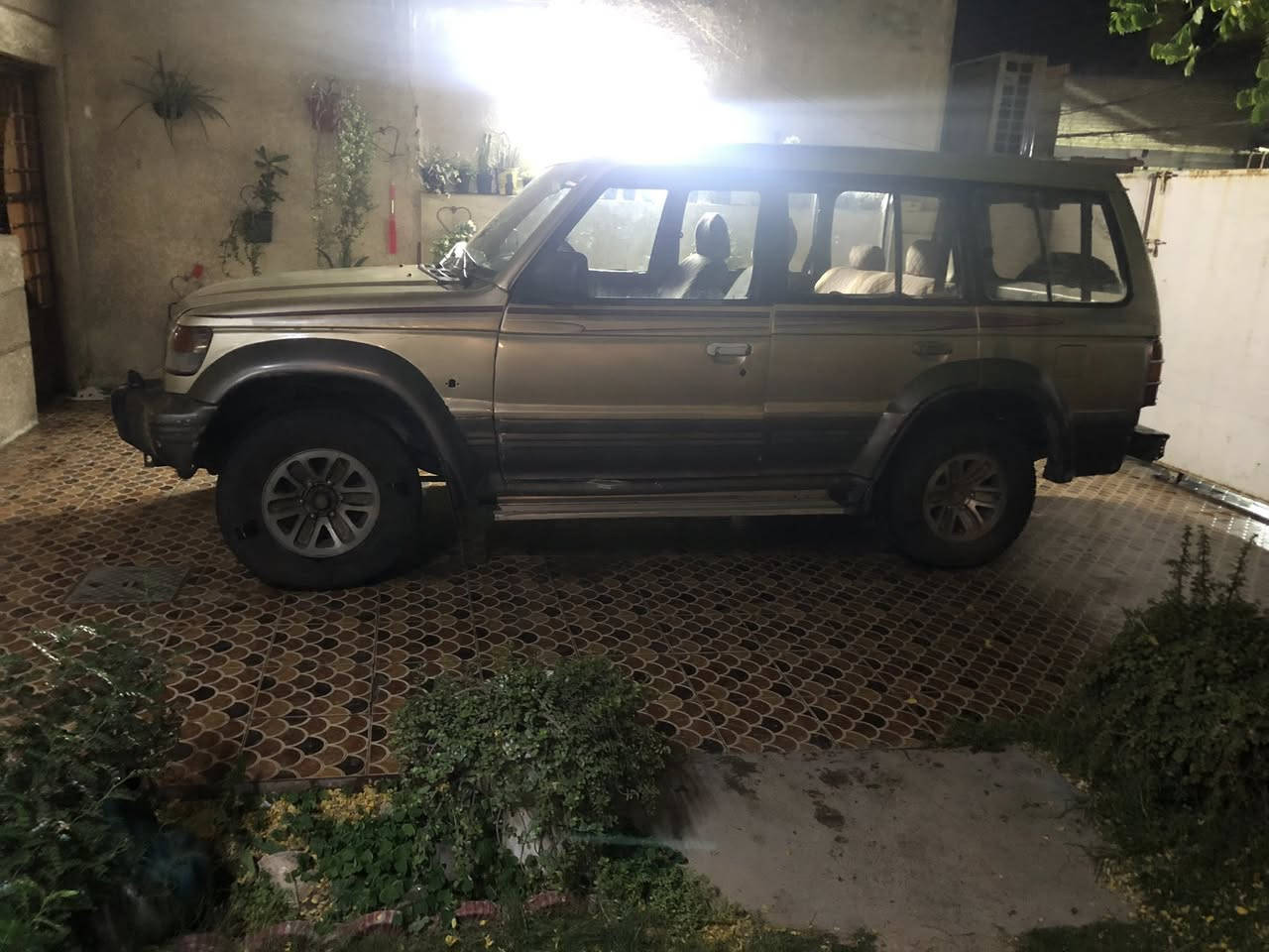 السلام عليكم للبيع باجيرو موديل 1991 رقم نينوى سنويه جديده تنتهي 2030 سعر 40 وبيها مجال


**إذا كنت صاحب هذا الإعلان وتريد حذفه لأي سبب، رجاءا أرسل رسالة إلى الدعم الفني**