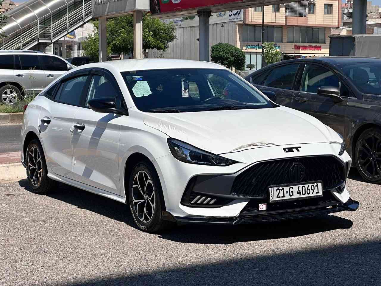 بەناوی خوای گەورە
ئێمجی گێڕ عادی ٢٠٢٥ بۆ فرۆشتن 
سەیارەکە کامل سێرڤ و کامل جوانکاری بۆ کراوە 
دوو بەصمەی بیلاد
باڵی بەرز و لیدی پێشەوە لیدی سەر داشبۆرد ئاوێنە باتمان و لەحیەی پێشەوە زۆر شتی تر کە باسم نەکردوە
سیوەیلی گێڕی مۆتڵم تێکردووە
ڕۆنی تازەیە 
بانصی پێش و دوای تازەیە 
بەرمەجەی دیلکۆ کراوە
مکەبەرەی دواوەی بۆ بەستراوە شتی ئەصڵی 
گاعی وەک کەیکیوو دی تیایە 
گاعی سنووقی تیایە
سەیارەکە هەتا بڵێی جوان و خاوێنە 
بە ناوی خۆمەوەیە 
بە نسبەت بۆیاخەوە بۆیاخ تەنکە بۆیاخی نییە تەنها کەمێ وردەو شتی هەیە لەگەڵ ئەو شوێنەی دیاریم کردووە قوپاوە ئەویش پێوەی دیار نییە 
ماوەی ڕۆشتنەکەی ٢٦٥٠٠کم ترە
وە سعرەکەشی ٩٨$گەڵاو کەمێ مەعمەلە 
تکایە ئەگەر مشتەری نیت سەرمان مەیەشێنە لەگەڵ ڕێزما 
***********
شوێن :قەرەداغ /سڵێمانی
ادمین❤️

