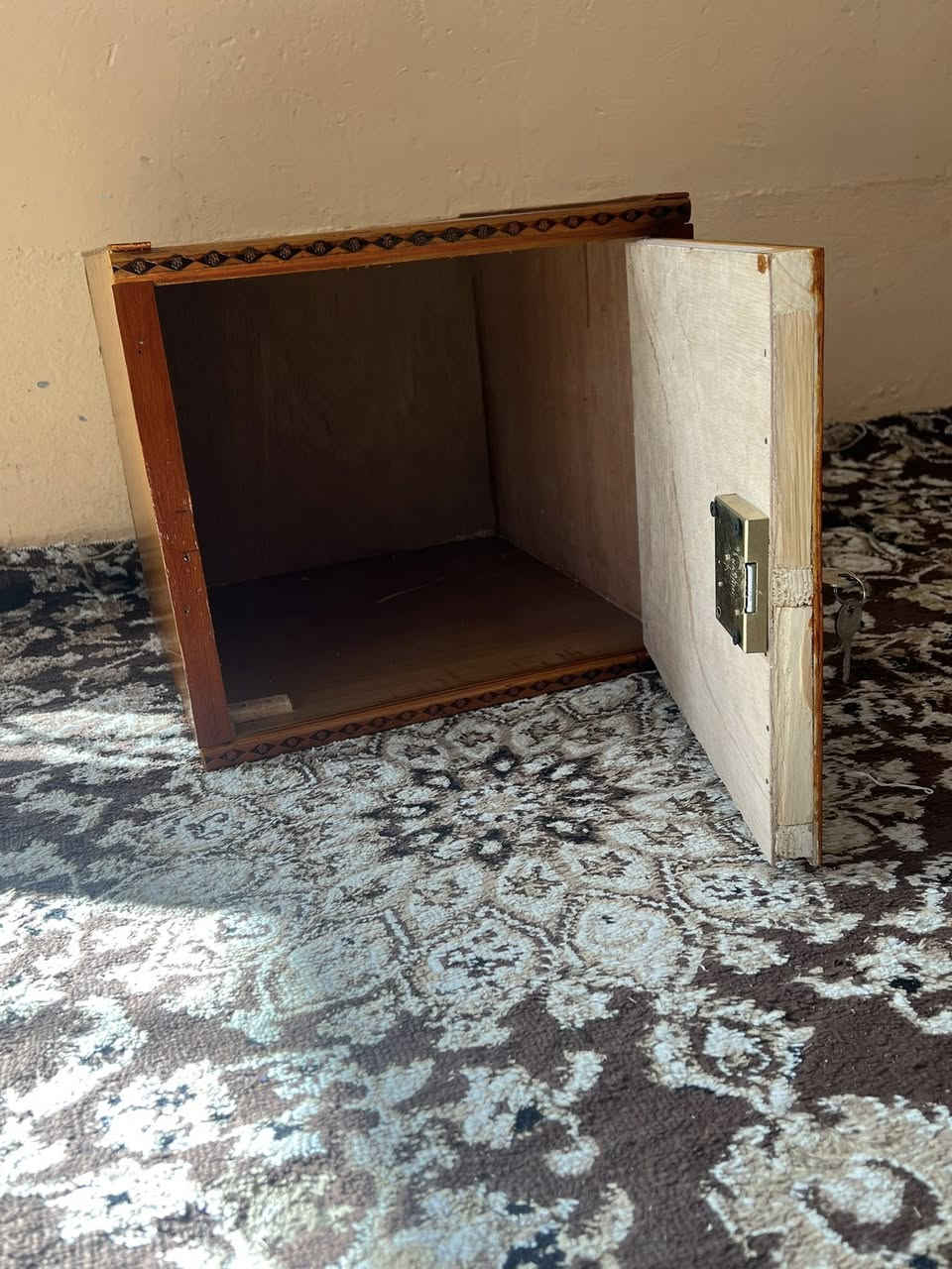 للبيع سعر 15الف


**إذا كنت صاحب هذا الإعلان وتريد حذفه لأي سبب، رجاءا أرسل رسالة إلى الدعم الفني**