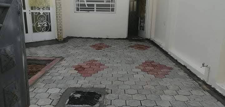 كادر خلف مقرنص و كرمستون            ***********
          
                                                    
                                                    ***********

حسب الطلب اتريد كرسته وعمل اتريد بس عمل
