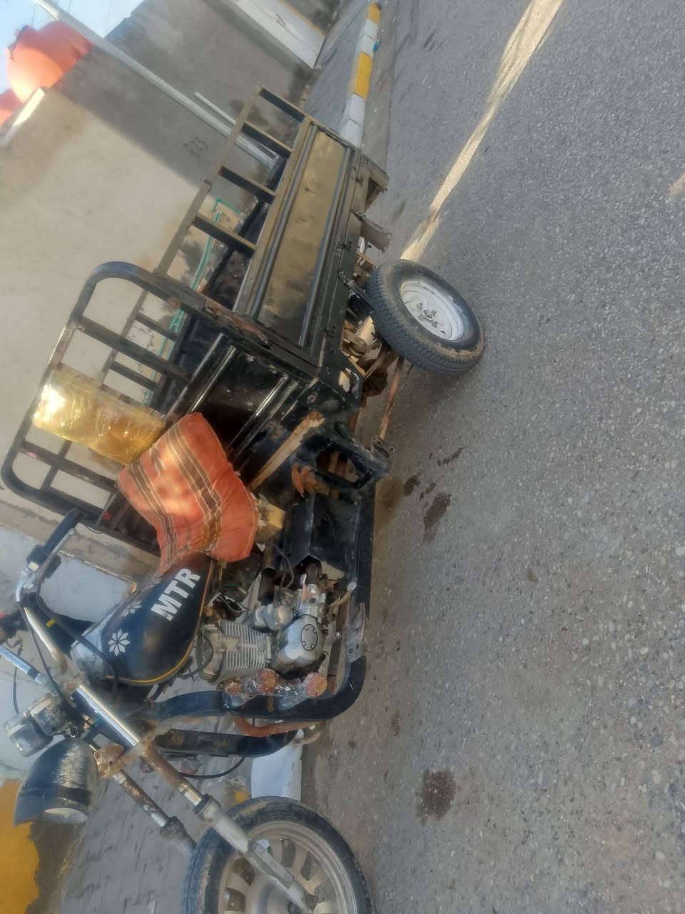 سلام عليكم ستوته البيع مديل7 ستوته مكفوله شاصي نظيف محرك نظيف سعر625وبهامجال مكان  الرميثه ***********
