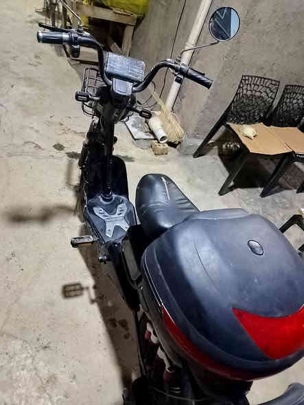 السلام عليكم دراجه شحن للبيع موديل 2023 بطاريات جدد تايرات جوبلس نظيفات مكاني. بغداد ابو غريب خرنابات الشماليه السعر 325 وبيها مجال ‏‪0787 337 4435‬‏
