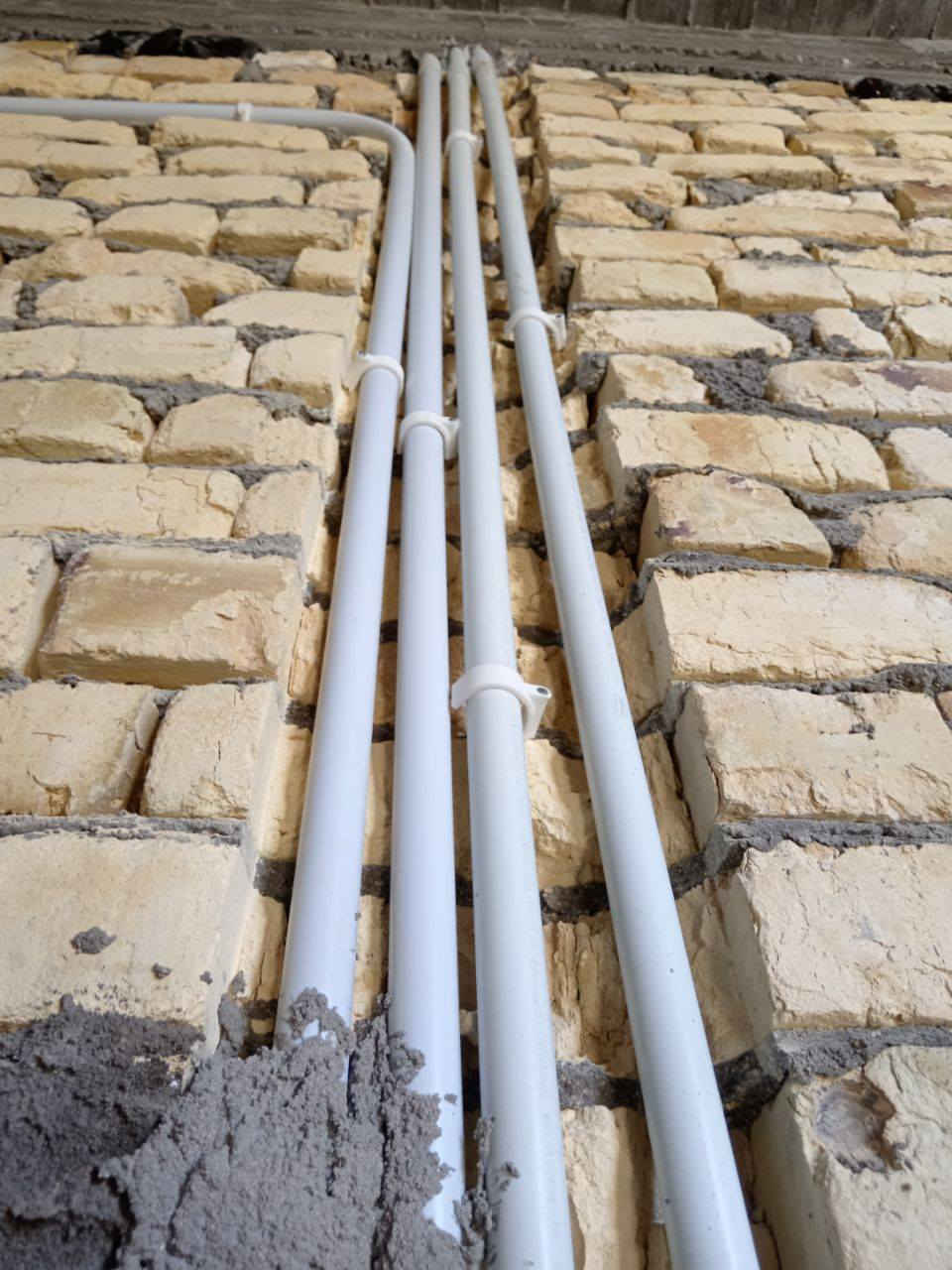 السلام عليكم آخر الأعمال تأسيس كهربا لبيت ٢٠٠ متر يحتوي كلشي سبالت كامرات وتاريث البيت شغل درجه اولى أسعار مناسبه للتواصل ***********
