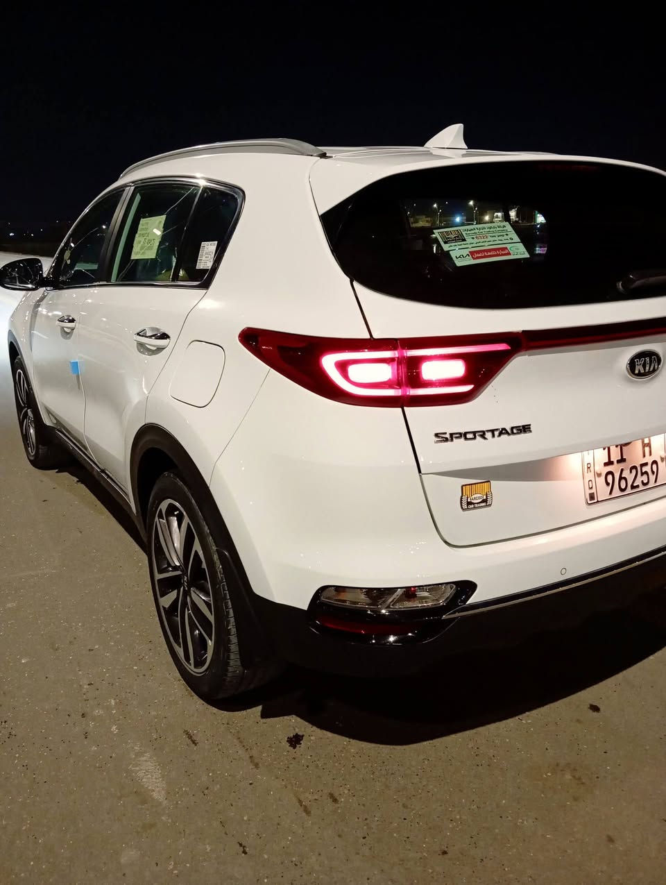 سلام عليكم كيا سبورتج موديل 2020 خليجي رقم بغداد الدولي بسمي كفاله عامه من الضربه والصبغ والتبديل سياره جديده الشركه الدوليه سياره جديده كلش واستخدام شخصي السعر 210 وبيها مجال بسيط مكان السياره الناصريه الحبوبي للاتصال ***********
