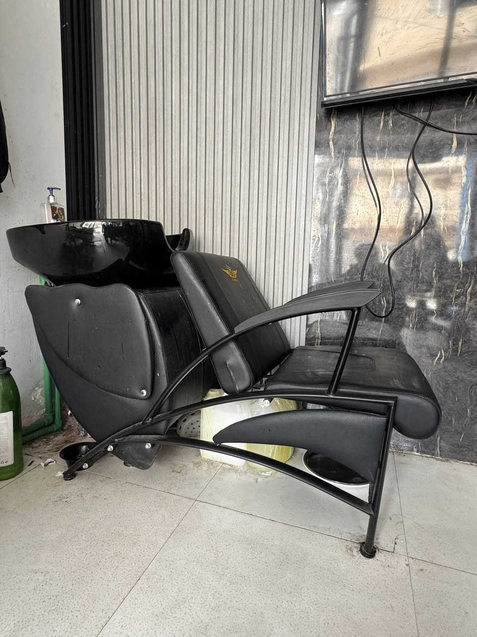 اخواني عندي مخسله شعر جديده ماركه معروفه بسوك نوعيه جيده للبيع مستخدمه شهرين نضافه ع شرط 95 بل ميه الي يريده يدز خاص


**إذا كنت صاحب هذا الإعلان وتريد حذفه لأي سبب، رجاءا أرسل رسالة إلى الدعم الفني**