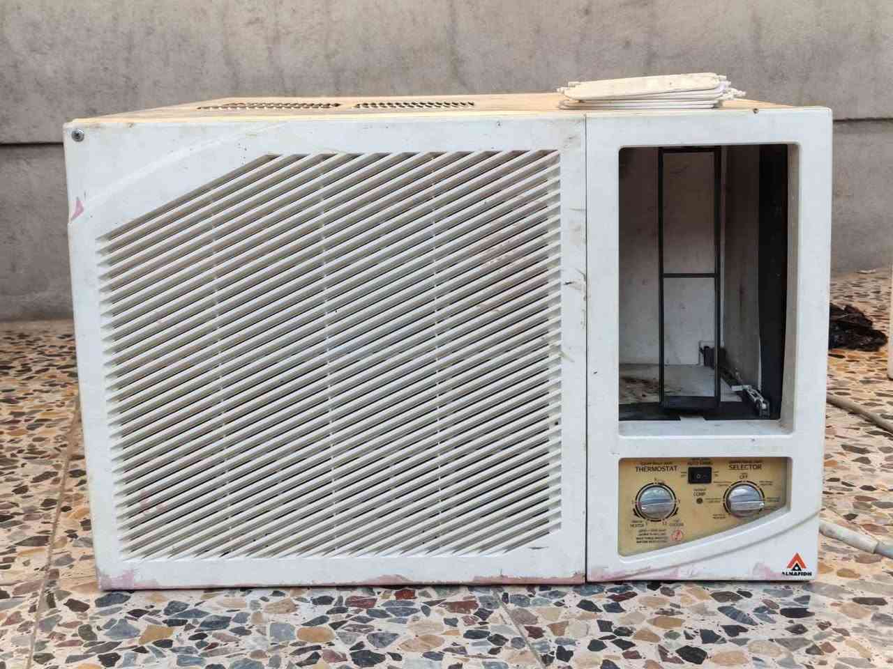 ‎مكيفين واحد طن ونص وثاني طنين علالفحص سعرلواحد 250‎ عمارة, ميسان


**إذا كنت صاحب هذا الإعلان وتريد حذفه لأي سبب، رجاءا أرسل رسالة إلى الدعم الفني**