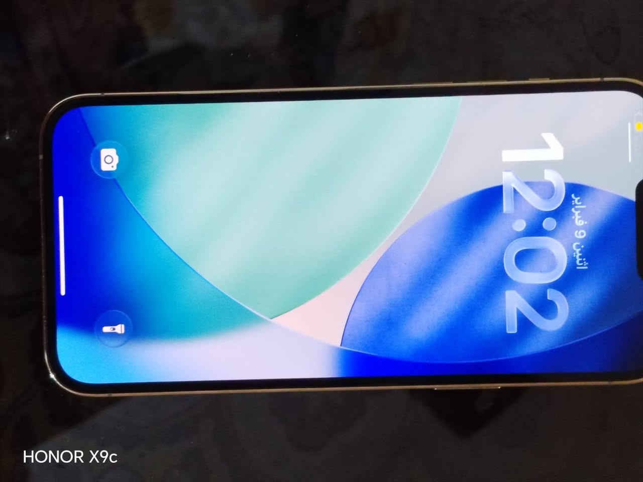 السلام عليكم ايفون 13 ابرو ماكس جهاز نضيف من كلشي شرط الفحص الذاكرة 512 المكان المنصور السعر 700 التواصل ( ***********)
