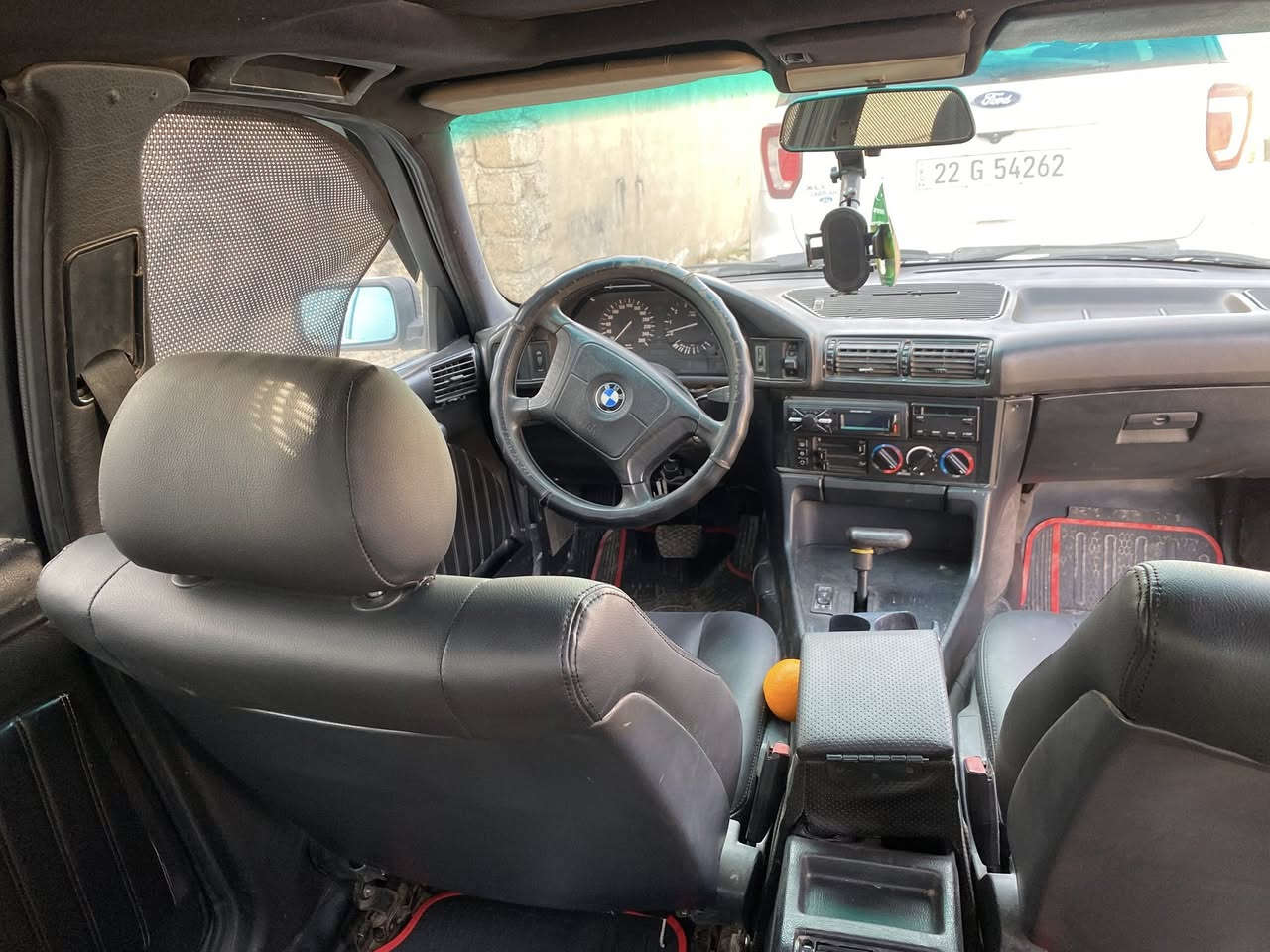 سلام عليكم
السعر 64 بيها مجال بسيط 
للبيع فقط 525 كبس
مديل 91 كير اوتو  
وارد الماني سلايت  تبريد تدفئه
صبغ حزام بدون ضرر عدى جاملغ سايق طخه خفيفه حيل
كشنات جلد محرك شرط طخم جديد
وياله m بجم عريض سنويه عظم كابون بيها  
(ملاحظه) اصل 520 محرك كير عربانه 25
موصل برطله
***********
***********
