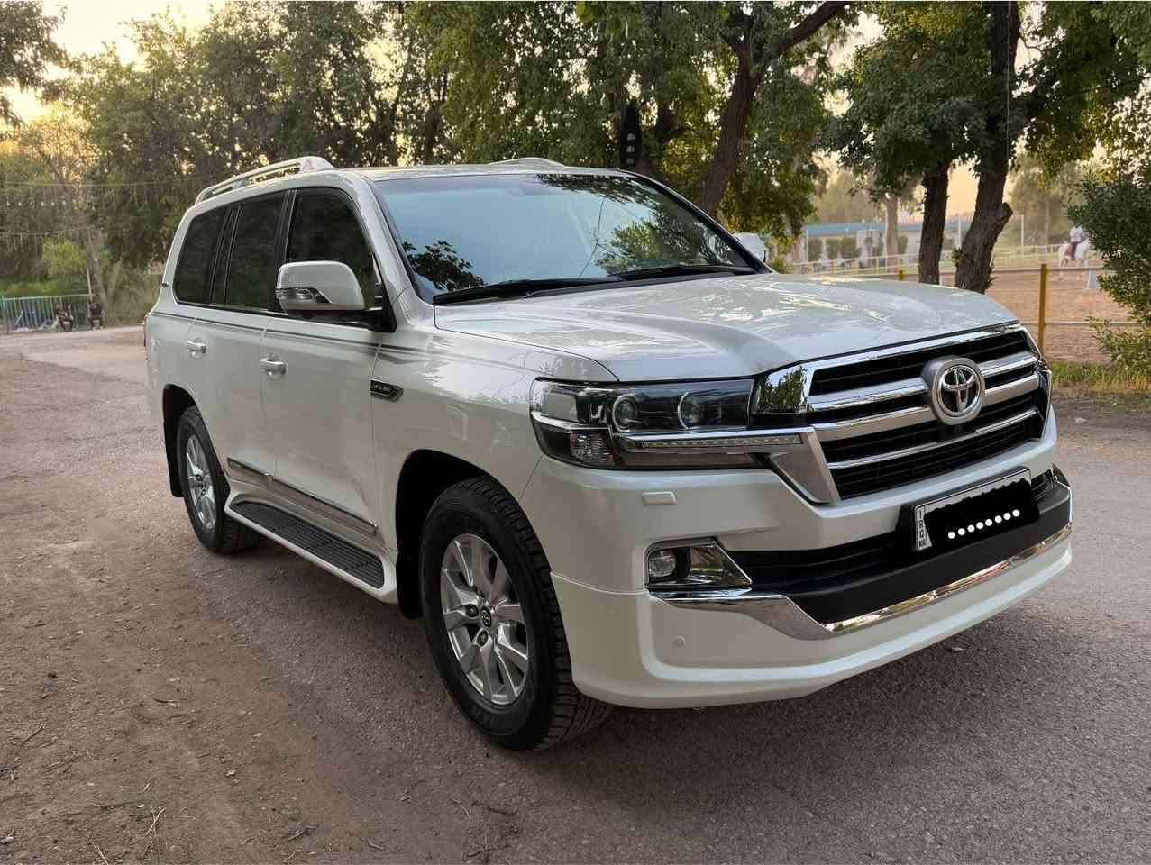 تويوتا لاندكروز 2018
رقم اربيل الدولي ب اسمي بدون اي نقص

فئة GXR  ضمان تويوتا عراق وايت اديشن            

السعر 485$ مجال جداً بسيط الي موشراي راجاءا لا يتصل سيارة مال بيت و ع ايدي
بالخير ع الي تصير نصيبة 

ماشية 95 الف ع ايدي

كفالة عامة من الصبغ والبارد
مواصفات 

اربع كاميرات  

بصمه تشغيل عن بعد

تشغيل عن بعد اصلي

فتحه

حساسات اماميه 

حساسات خلفيه

3 شاشات

٨ ايرباك  دبل ماوس 

كرسي كهرباء 2

كراسي جلد اصلي

تحكمات ستيرن

دبل ماوس
وباقي المواصفات معروفة

كفالة عامة 

*********** ديالى بعقوبة
