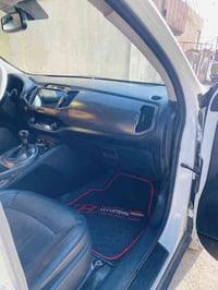 كيه سبورتج ٢٠١٣وارد أمريكي ضرر فقط قبق جنطه سياره خير من الله وبيه صبغ...