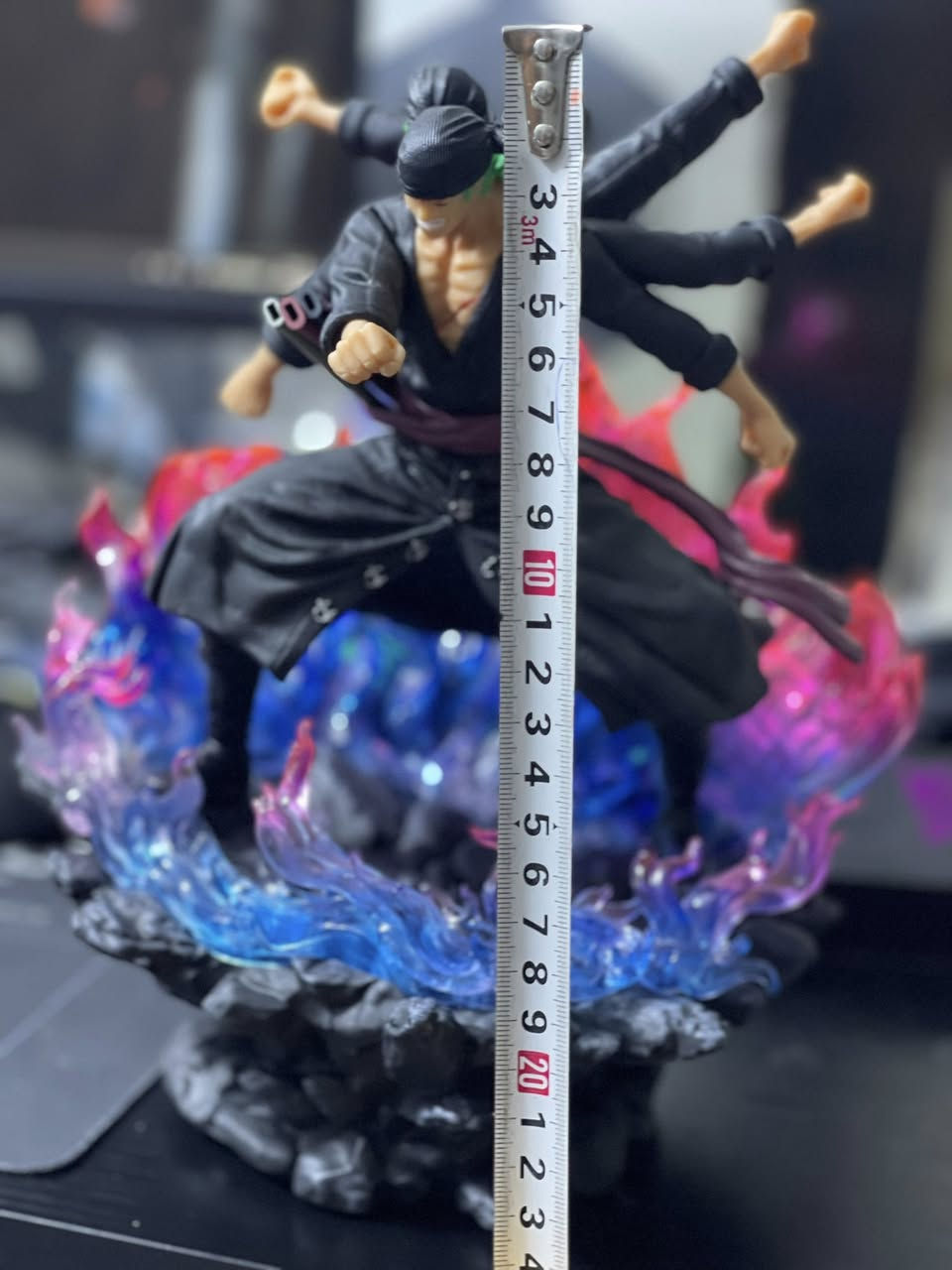 زورو
بس ناقصه السيوف 

٢٣ سم طول


**إذا كنت صاحب هذا الإعلان وتريد حذفه لأي سبب، رجاءا أرسل رسالة إلى الدعم الفني**