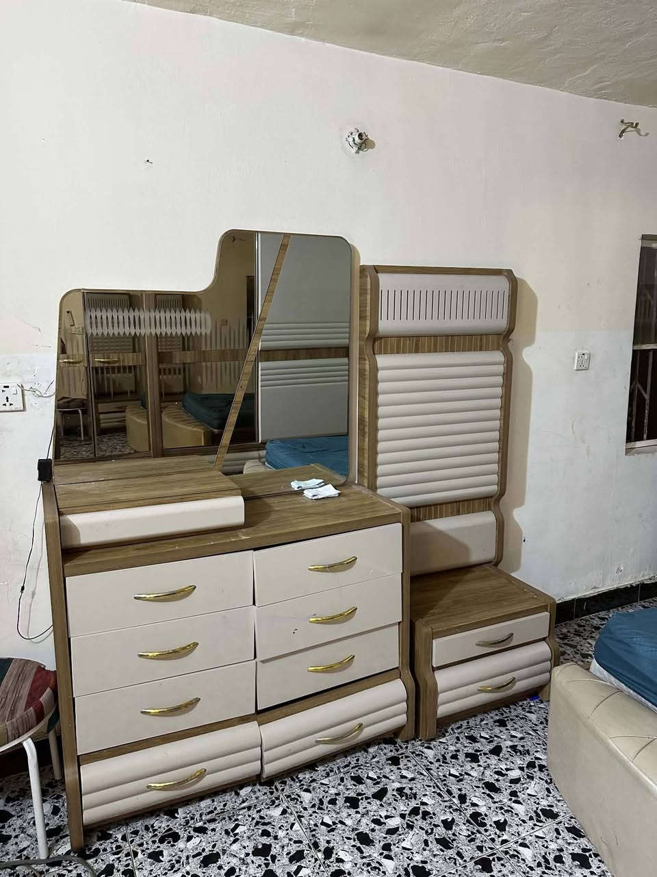 900بيه مجال


**إذا كنت صاحب هذا الإعلان وتريد حذفه لأي سبب، رجاءا أرسل رسالة إلى الدعم الفني**