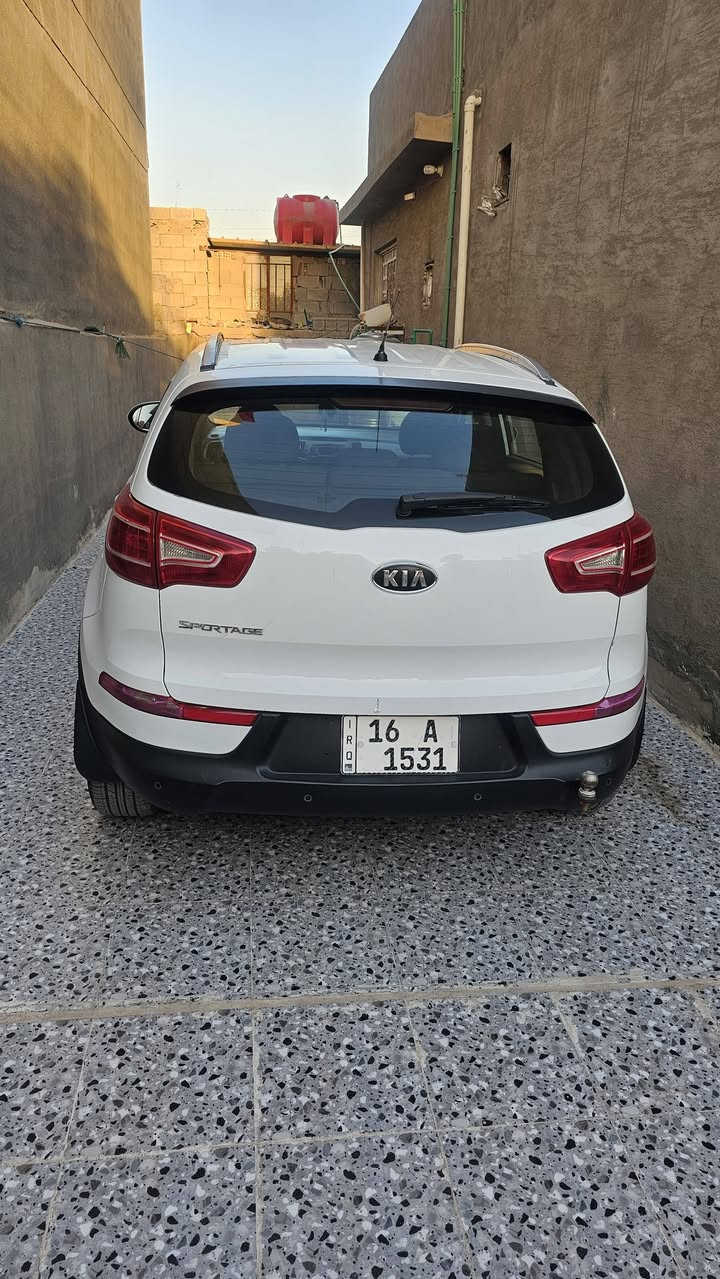 سبورتج 2011 مكفوله كفالة عامه انضف واحلا من الصور معروضه 138وبيه مجال حك الجيه مكانه الصويره@***********@
